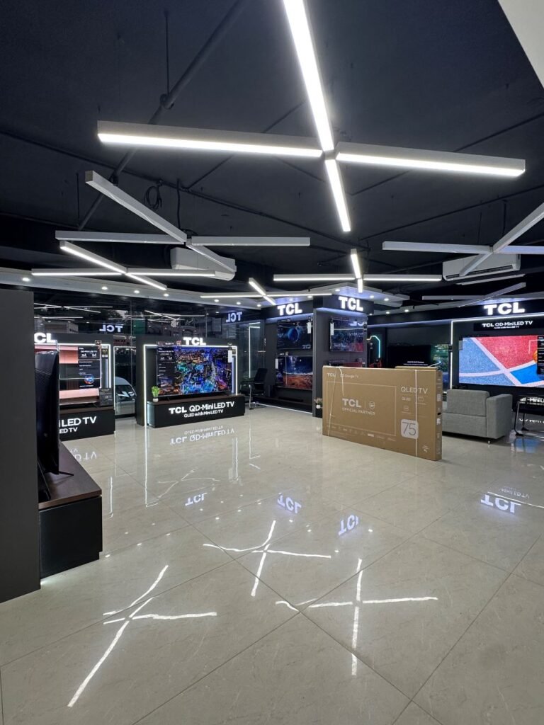 tcl outlet in silk mall islamabad