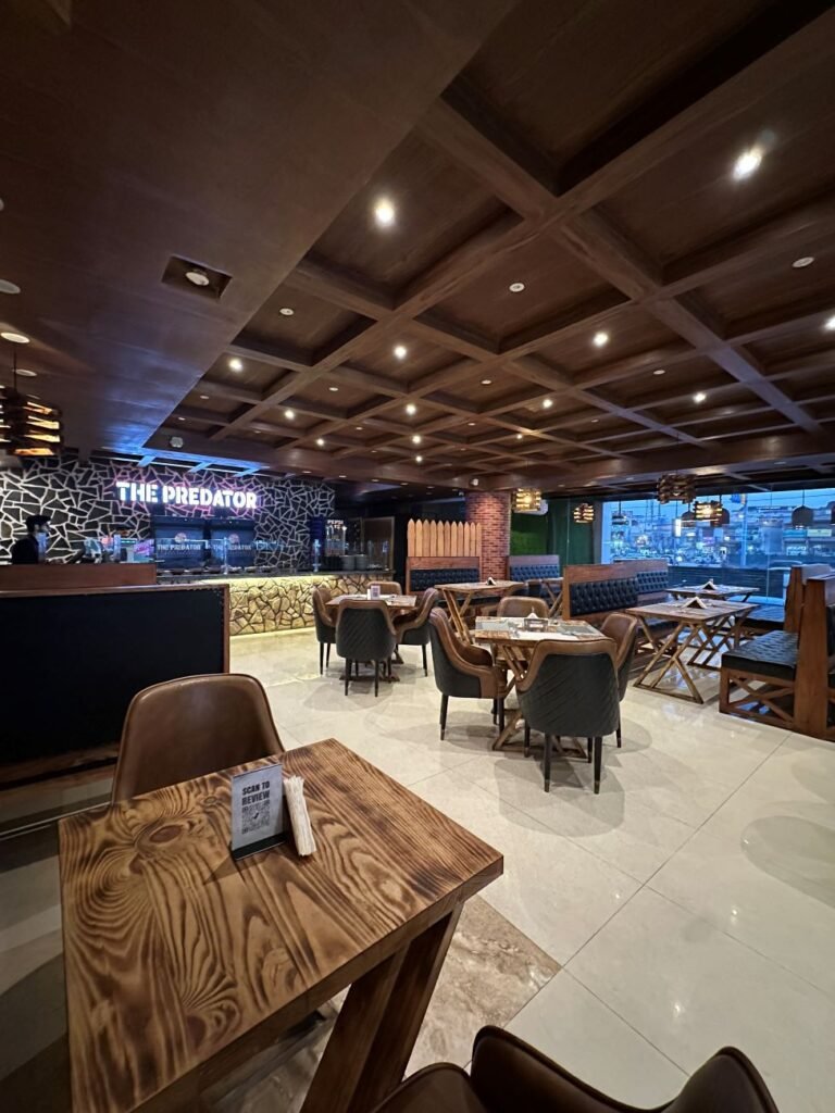 the predator resturant in silk mall