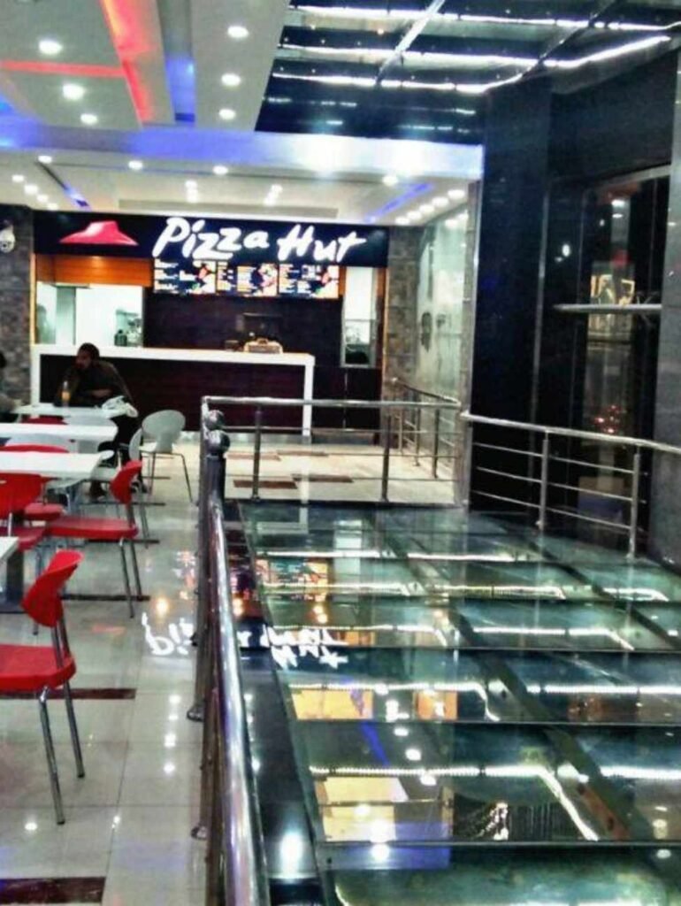 silk center rawalpindi pizza hut